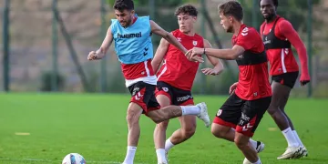 Samsunspor’da yaprak dökümü sürüyor