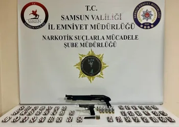 Bin 393 adet sentetik ecza ile tabanca ve tüfek ele geçirildi