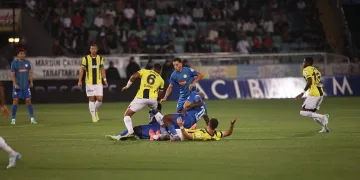Fenerbahçe, Rizespor’a karşı galibiyet serisini 11 maça çıkardı