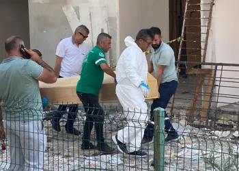 Asansör boşluğuna düşen işçi hayatını kaybetti