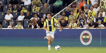 Ferdi Kadıoğlu, gelişimiyle Premier Lig’e adım attı
