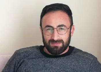 Otomobil ile kafa kafaya çarpışan motosikletteki itfaiyeci hayatını kaybetti