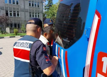 Eşini darp eden koca tutuklandı