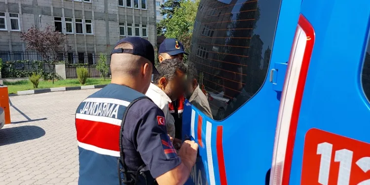 Eşini darp eden koca tutuklandı