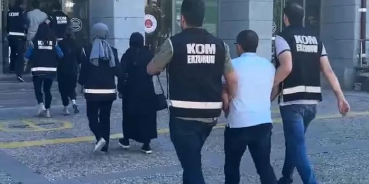 Erzurum’da FETÖ operasyonu; 4 şüpheli yakalandı