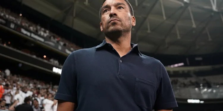 Beşiktaş Teknik Direktörü Giovanni van Bonckhorst: “Daha iyi rakiplere karşı da bu oyunu devam ettirmeliyiz”