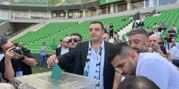 Sakaryaspor Kulüp Başkanı Gökhan İn, görevinden istifa ettiğini duyurdu