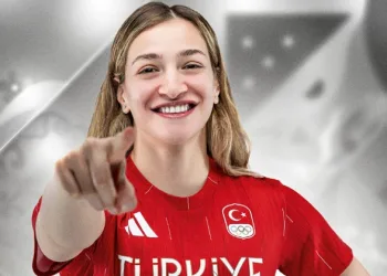 Buse Naz Çakıroğlu Olimpiyat ikincisi oldu
