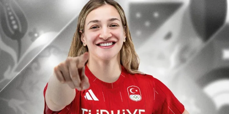 Buse Naz Çakıroğlu Olimpiyat ikincisi oldu