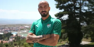 Ahmet İlhan Özek: 3. Lig’de oynamak istemiyordum