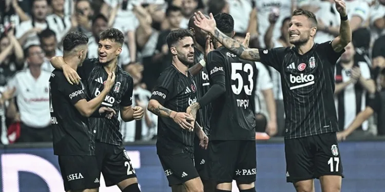 Beşiktaş şov yaptı
