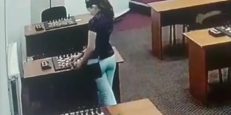 Satranç oyuncusu cıvayla rakibini zehirledi