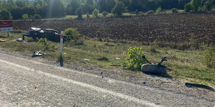 Kastamonu’da iki otomobil çarpıştı: 1 ölü, 2 yaralı