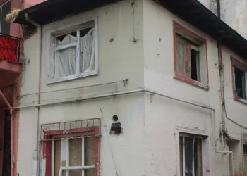Osmangazi’de metruk bina yıkımları hız kazandı