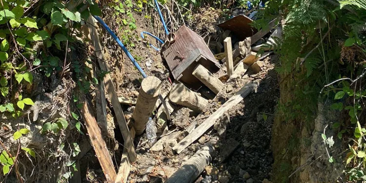 Ruhsatsız işletilen 10 maden ocağı kapatıldı