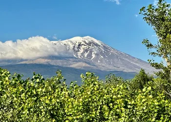 Ağrı Dağı ihtişamıyla göz kamaştırıyor