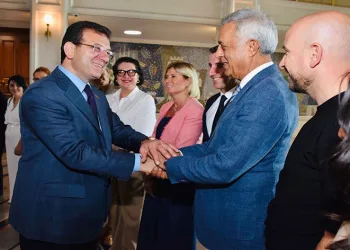 Bursa Büyükşehir bürokratlarından İstanbul’a çıkartma