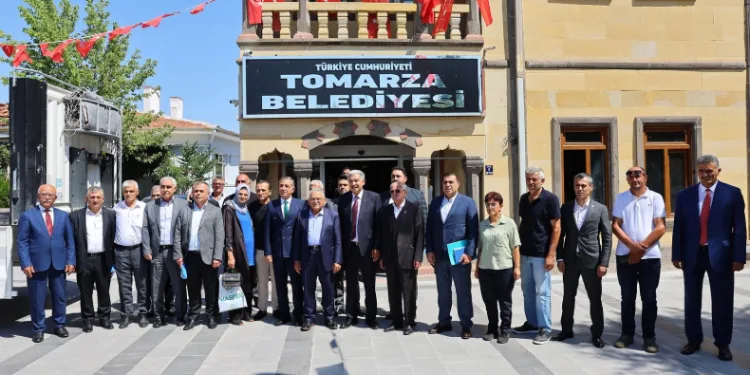 Başkan Büyükkılıç’tan Tomarza Belediye Başkanı Koç’a ziyaret