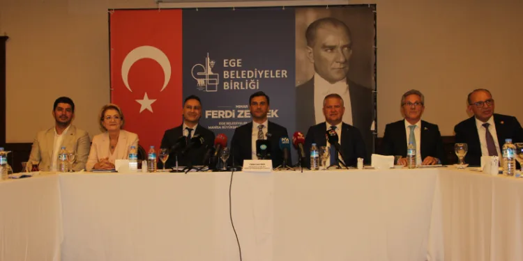Ege Belediyeler Birliği sokak hayvanlarına sahip çıkacak