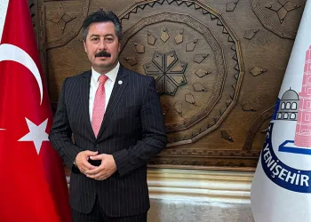Ercan Özel İYİ Parti’den ayrılıyor mu?