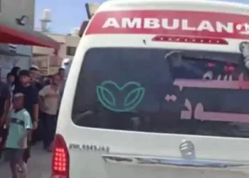 İsrail, Bureij Mülteci Kampı’nı vurdu