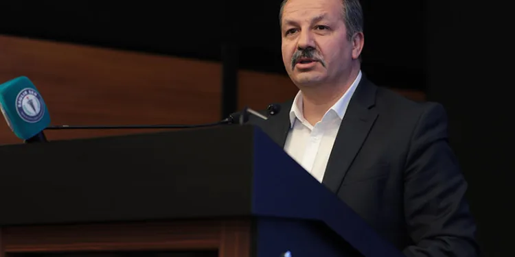 “İşlevini yitiren yardımcı hizmetler sınıfı kaldırılsın”