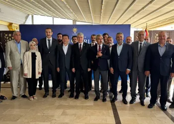 ”CHP’li yöneticiler eş dost yerleştirdi”