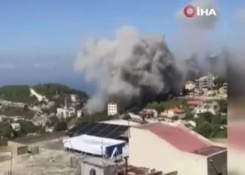 İsrail Lübnan’a saldırdı: 10 ölü