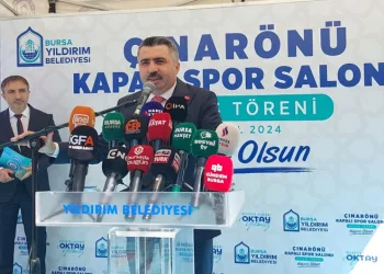 Çınarönü Kapalı Spor Salonu törenle açıldı