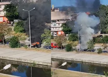 Park halindeki otomobil alev alev yandı