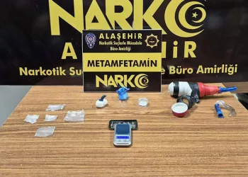 Manisa’da uyuşturucu operasyonu: 5 gözaltı