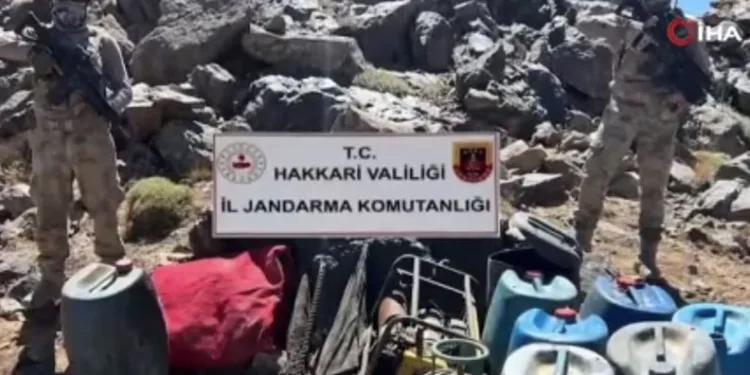 10 ilde terör yuvalarına darbe