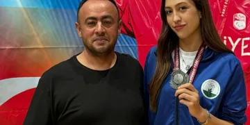 Osmangazili Taekwondocu Türkiye İkincisi Oldu