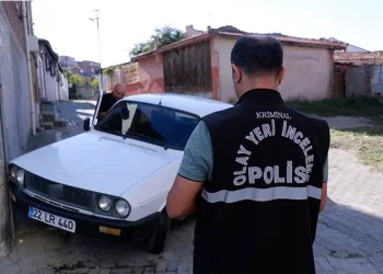 Edirne’de akılalmaz otomobil hırsızlığı: Hırsızların biri 11, diğeri 13 yaşında