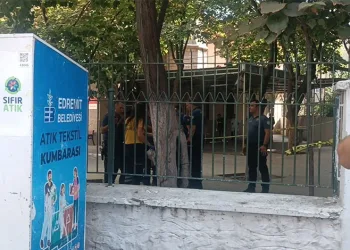 Cami bahçesinde, 27 yaşındaki kadın ölü olarak bulundu