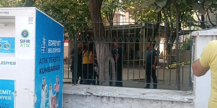 Cami bahçesinde, 27 yaşındaki kadın ölü olarak bulundu