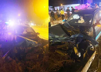 Kırmızı ışıkta geçen tır otomobile çarptı