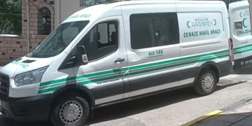 10 yaşındaki çocuk evin bahçesindeki havuzda boğuldu