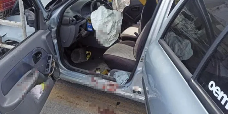 Ankara’da otomobil beton mikserine çarptı: 4 yaralı
