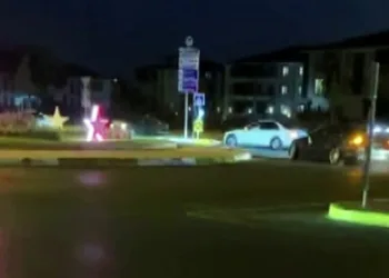 Şehrin göbeğinde attığı drift pahalıya patladı