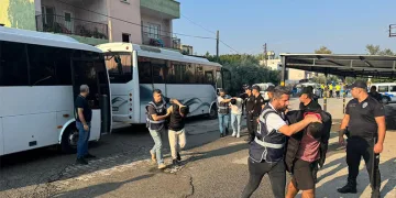 14 yaşındaki kız çocuğuna istismar