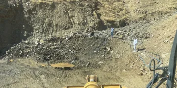 Heyelanın kapattığı Sason-Muş yolu yeniden açıldı