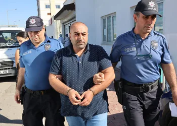 “Kendi bıçağının üzerine düştü, ben bıçaklamadım”