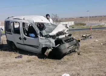Konya’da feci kaza: 2 ölü, 3 yaralı