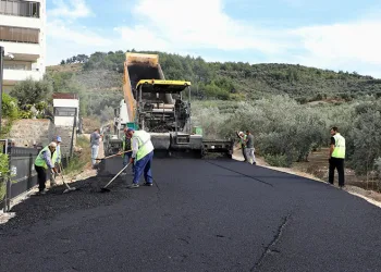 Mudanya’da yollar yenileniyor