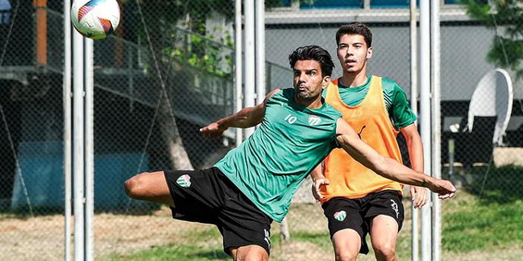 Bursaspor, Düzcespor maçı hazırlıklarını tamamladı