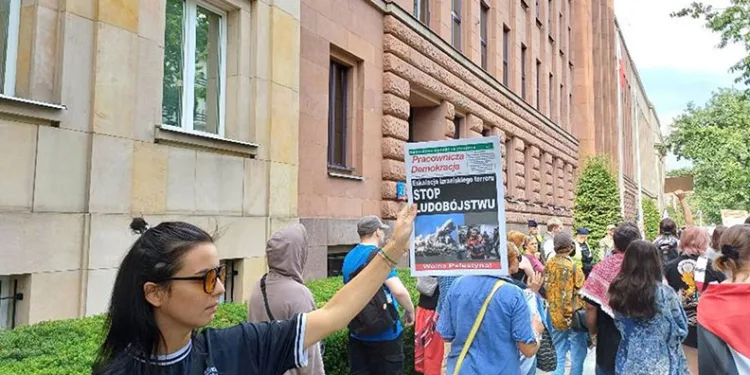 ABD Dışişleri Bakanı Blinken’a Varşova’da “Gazze” protestosu