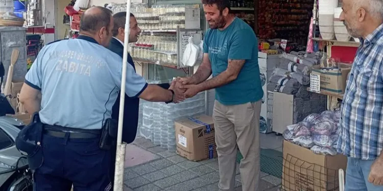 Karacabey’de kaldırım işgaline geçit yok