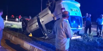 Kontrolden çıkan araç takla attı: 2’si çocuk 3 yaralı
