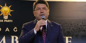 Yeni anayasa için uzlaşma çağrısı